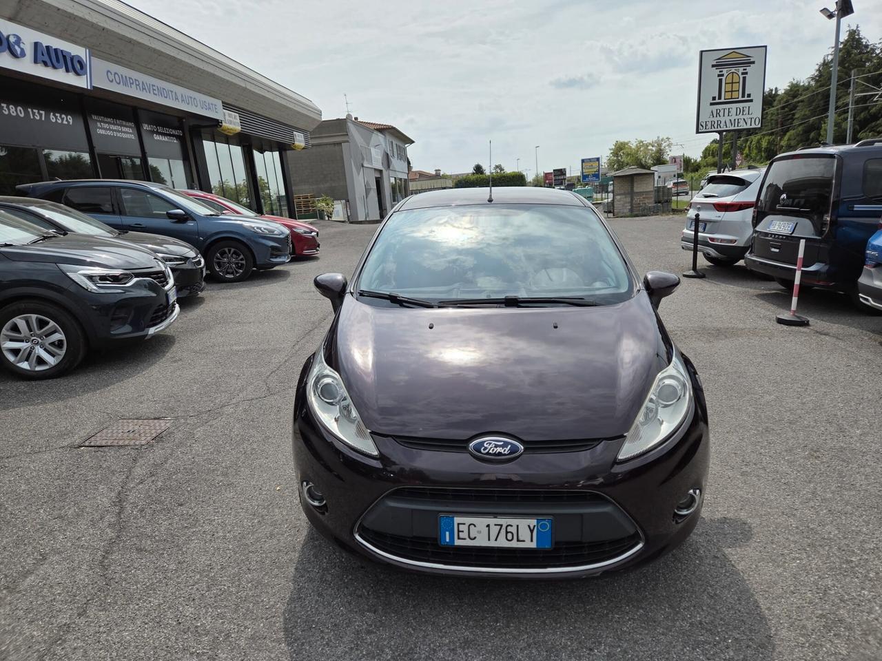 Ford Fiesta 1.6 TDCi 95 CV 5p. Titanium E5 *neopatentati*