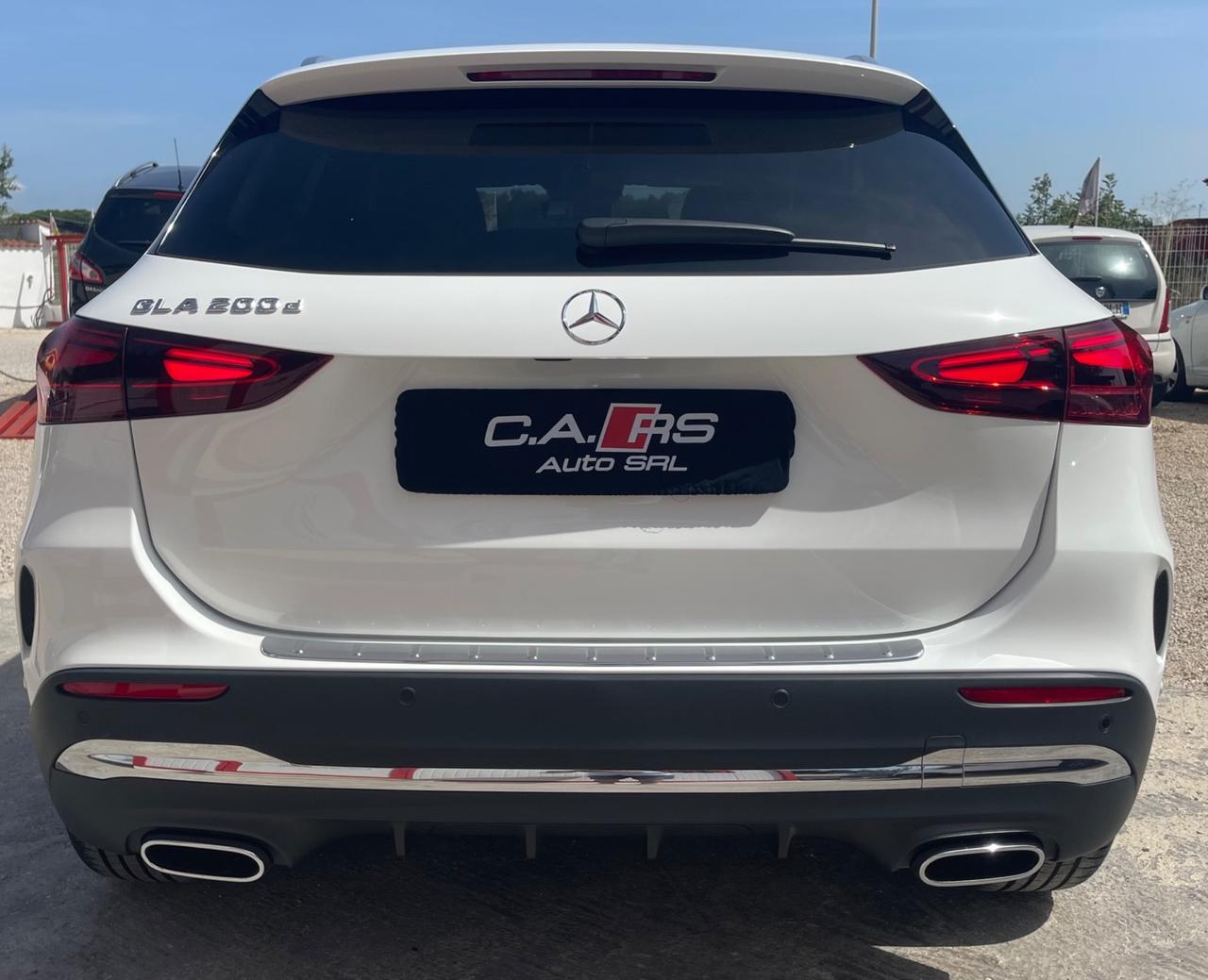 Mercedes Benz GLA200d Premium AMG 2.0 Turbo 150cv