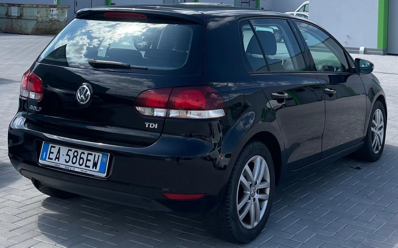 Volkswagen Golf 1.6 TDI DPF 5p. Highline