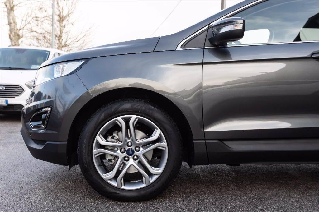 FORD Edge 2.0 tdci Titanium s&s awd 180cv my17 del 2017