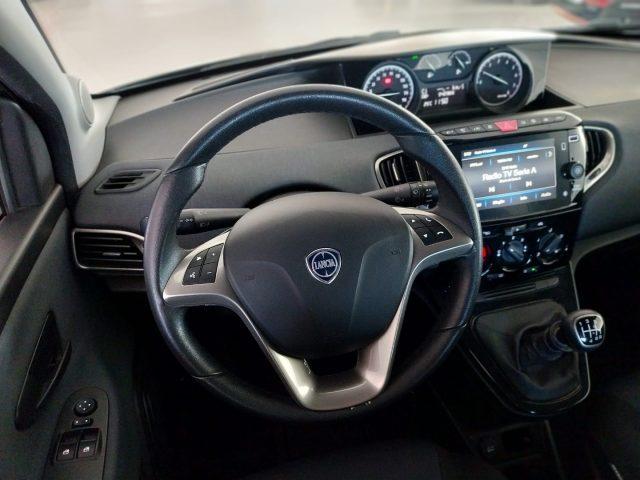 LANCIA Ypsilon 1.0 FireFly 5 porte S&S Hybrid Ecochic Gold