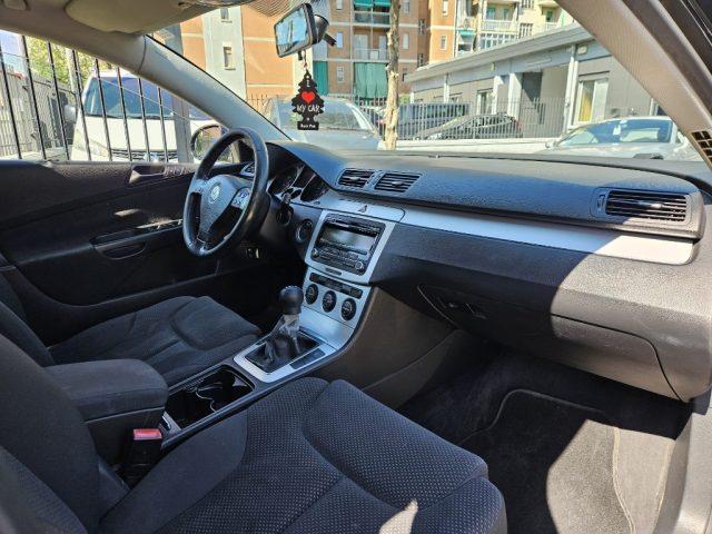 VOLKSWAGEN Passat 2.0 TDI DPF Var. Comfortline
