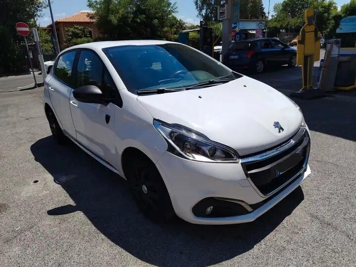 Peugeot 208 PureTech 82 5p. GPL Active