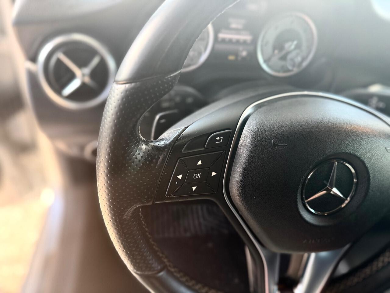 Mercedes A 180 CDI Automatic Premium*XENO*SENSORI