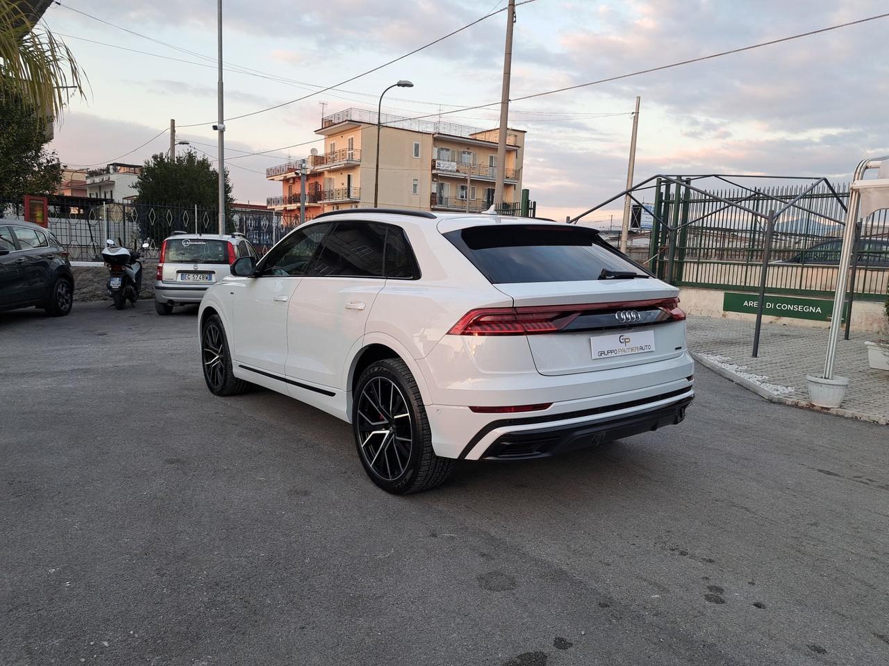 Audi Q8 50 TDI 286 CV quattro tiptronic