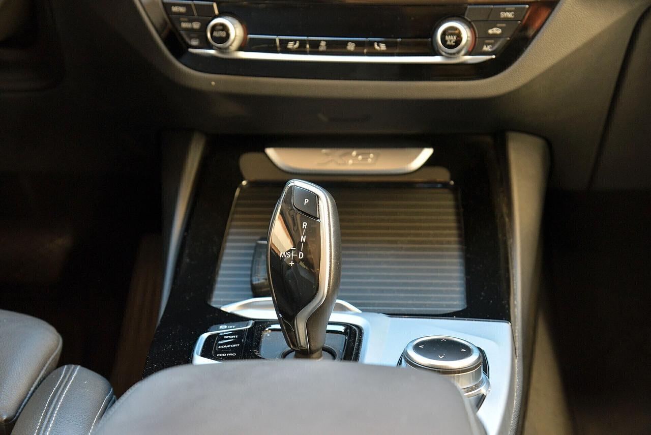 BMW X3 sDrive 18d Business Adv. 150CV PREZZO TOP