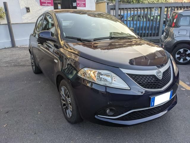 Lancia Ypsilon Ypsilon 1.2 Gold 69cv my16