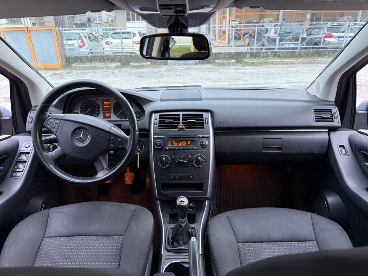 Mercedes-Benz B200 CDI 140cv E5