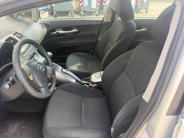 TOYOTA Auris 1.4 D-4D 5p Sol senza nessun lavoro da fare