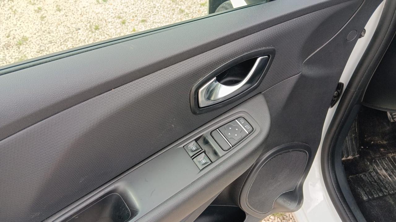 Renault Clio dCi 8V 75CV Start&Stop 5 porte Energy Life