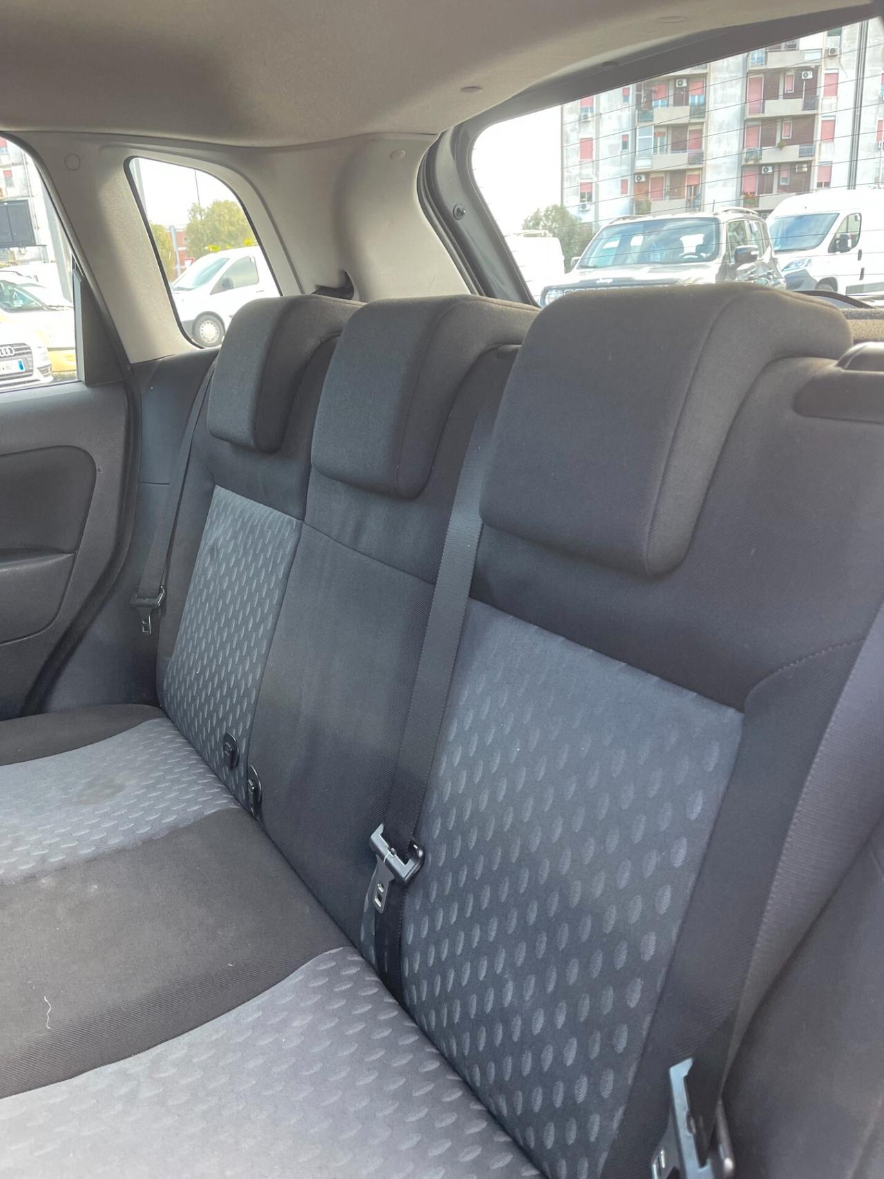 Ford Fiesta 1.4 TDCi 5p