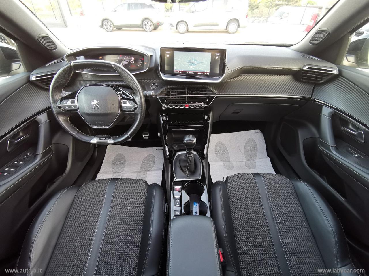 PEUGEOT 2008 BlueHDi 110 S&S GT