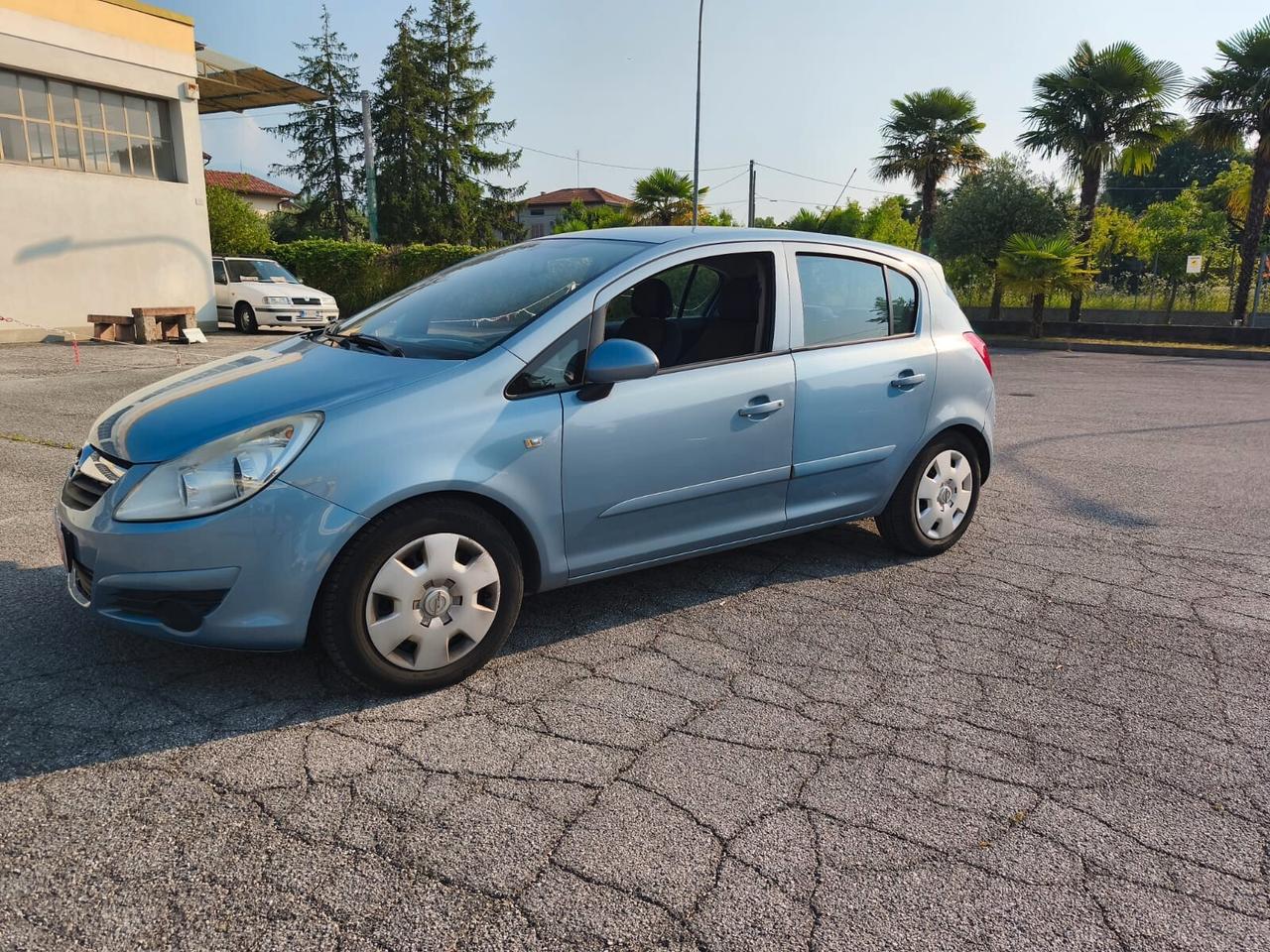 Opel Corsa Gpl Cambio Automatico (Accetto Permute)
