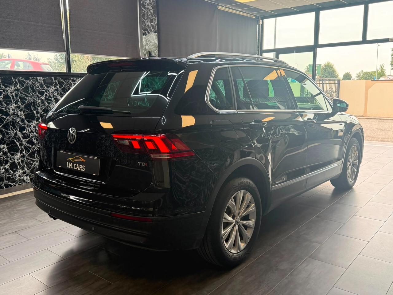 Volkswagen Tiguan 1.6 TDI SCR Business BlueMotion Technology