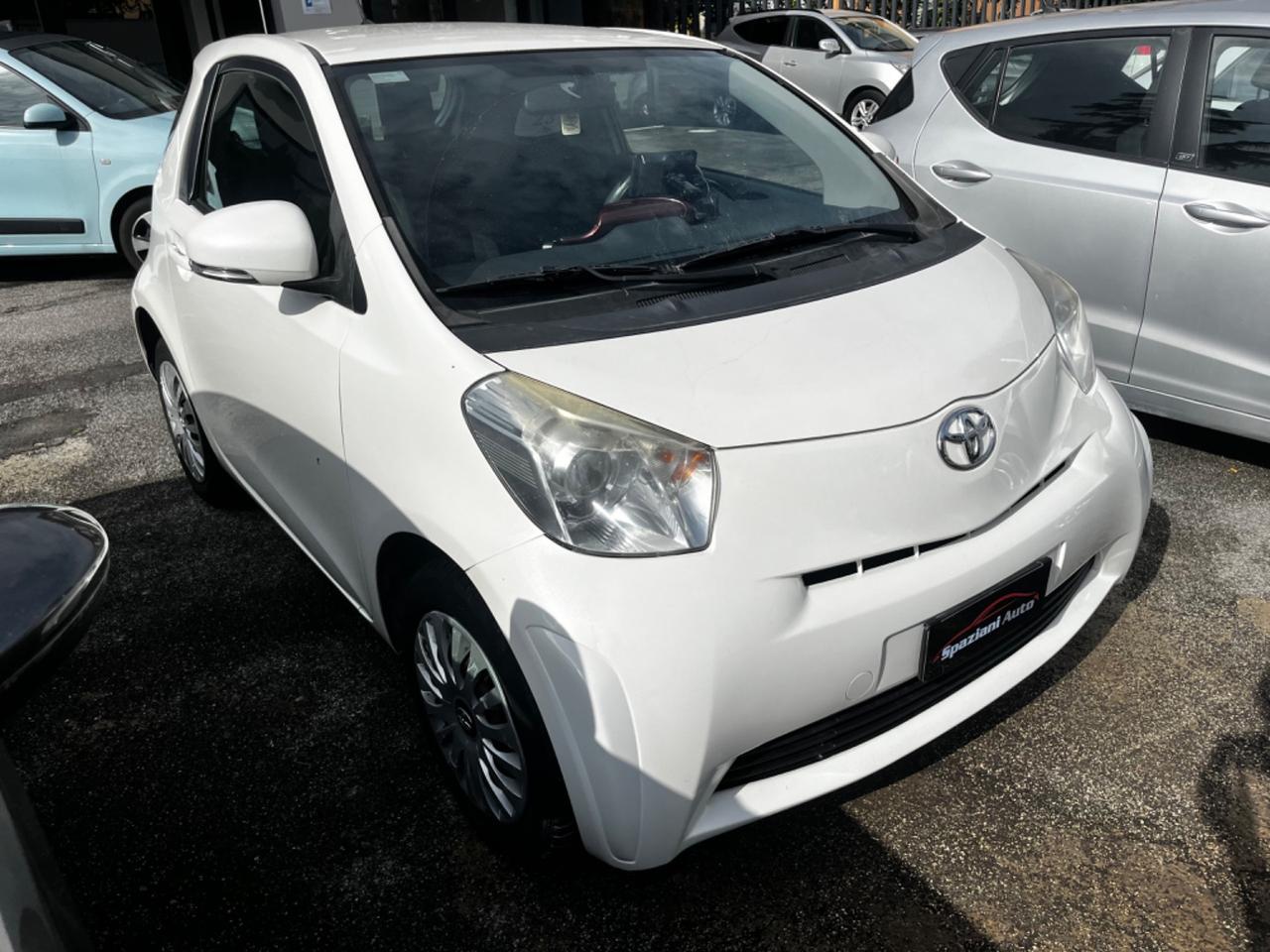 Toyota iQ 1.0 Sol