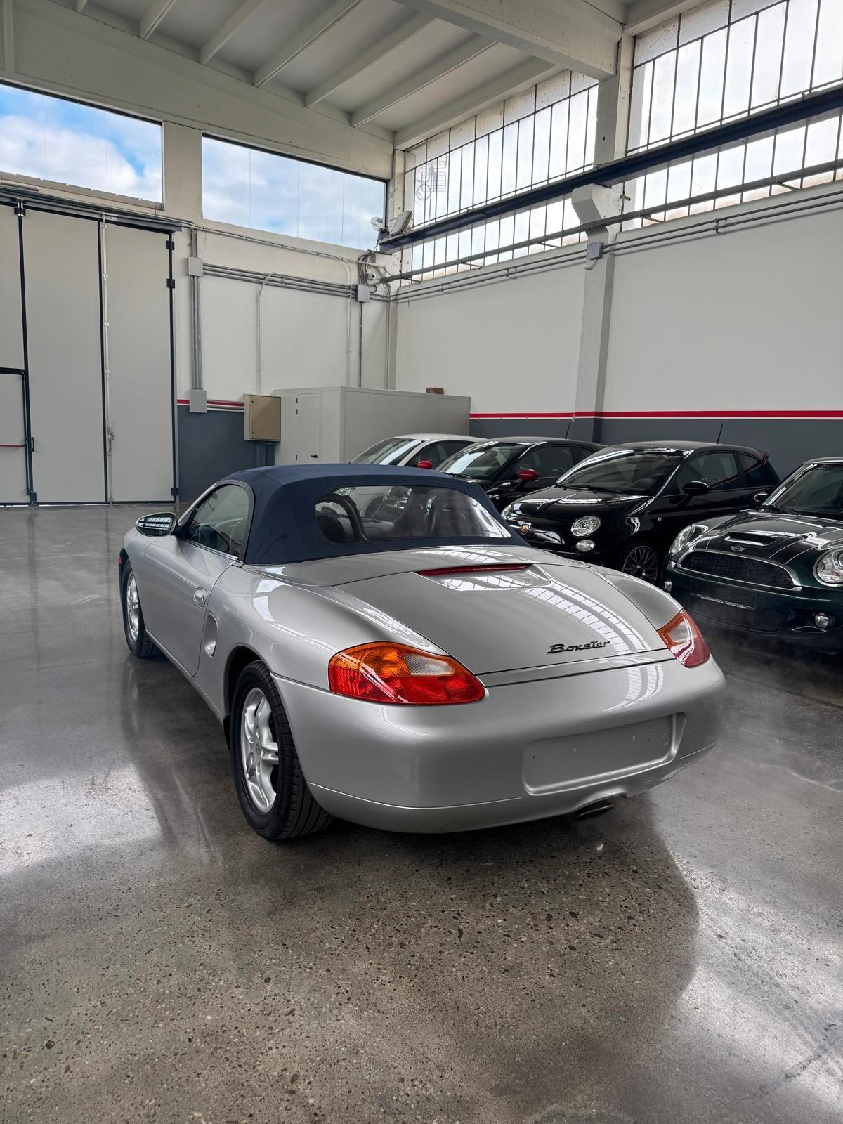 Porsche Boxster 2.7i 24V cat