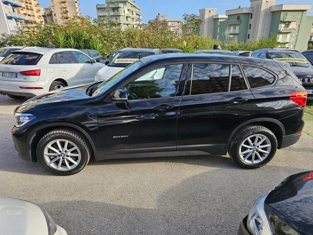 Bmw X1 s-Drive 20d Business 190cv e6