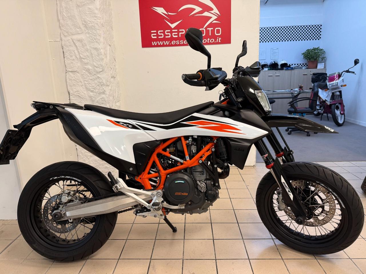 Ktm 690 SMC