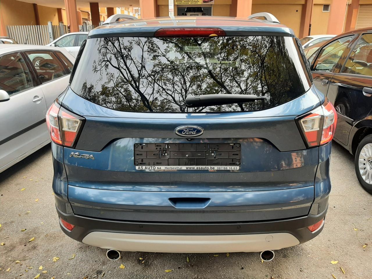 Ford Kuga 1.5 TDCI 120 CV S&S 2WD TITANIUM
