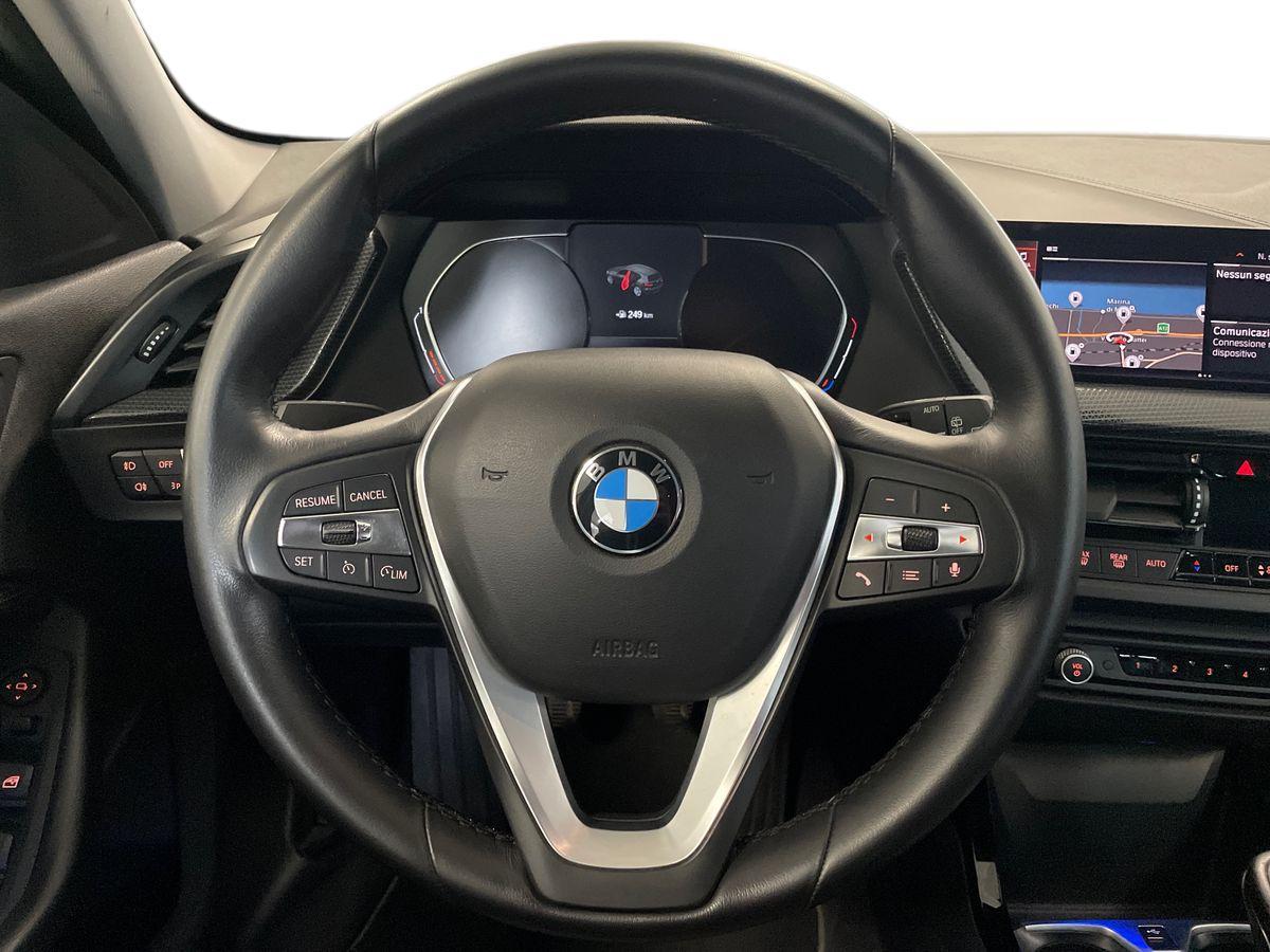 BMW Serie 1 F40 - 118i Sport 140cv