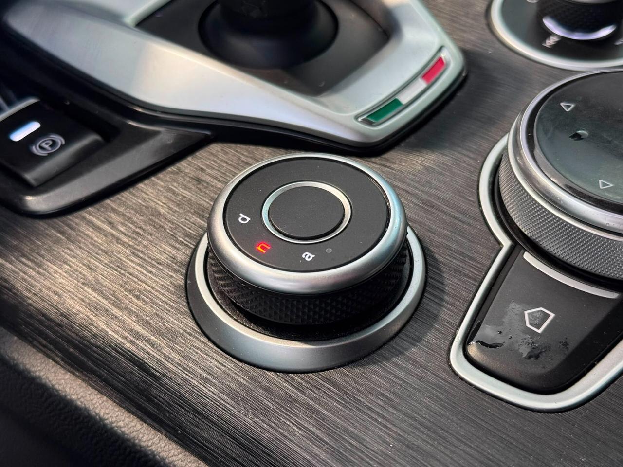 Alfa Romeo Stelvio 2.2 Turbodiesel 190 CV AT8 Q4 Business