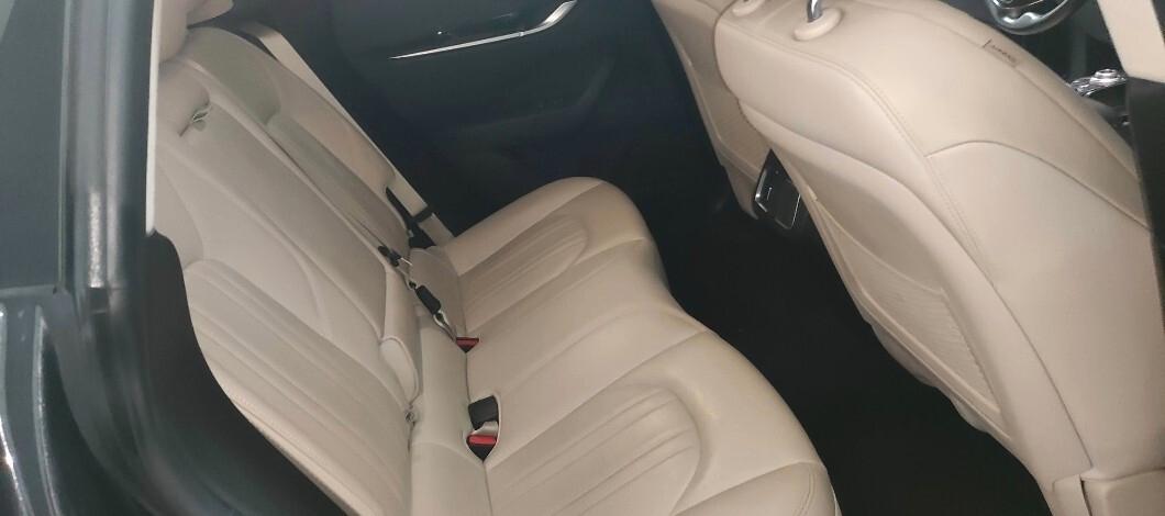 Maserati Levante V6 Diesel 275 CV AWD Granlusso Q4