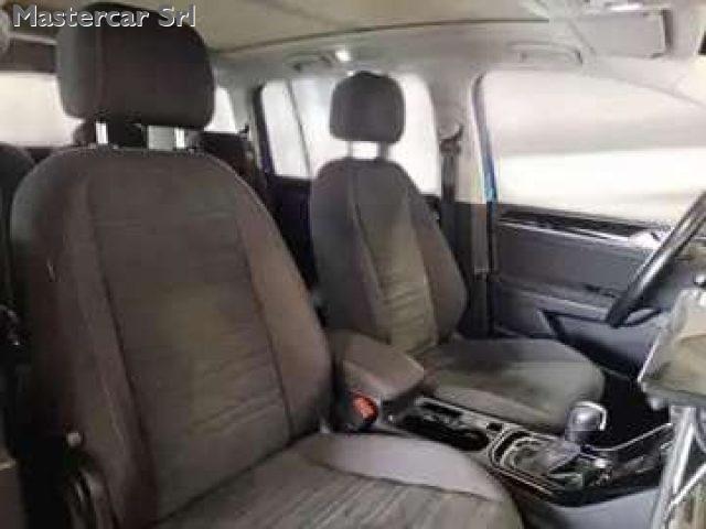 VOLKSWAGEN Touran Touran 2.0 tdi Executive dsg - GB637PN
