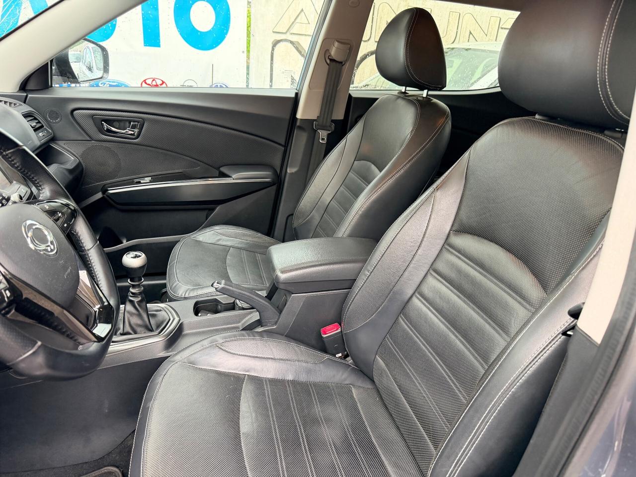 Ssangyong XLV 1.6d 4x4 FULL OPTIONAL