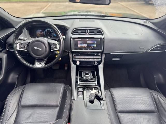 Jaguar F-Pace 2.0d R-Sport awd 180cv auto