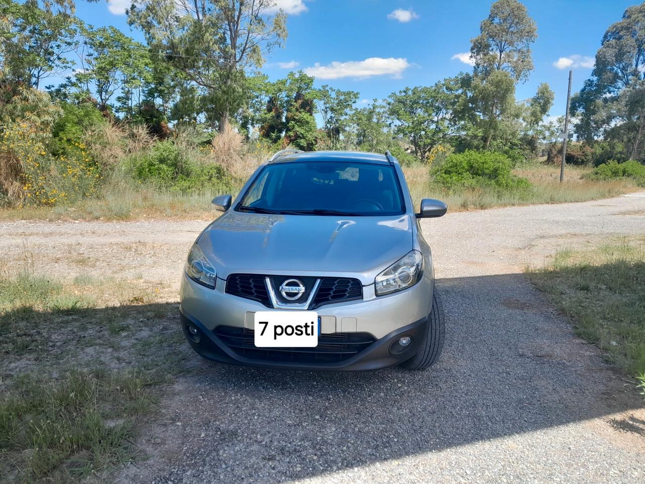Nissan Qashqai 2.0 dCi n-tec 7 posti