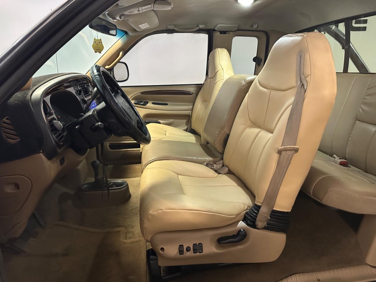 DODGE RAM 2500 5.9 CUMMINS TURBO DIESEL BIG FOOT