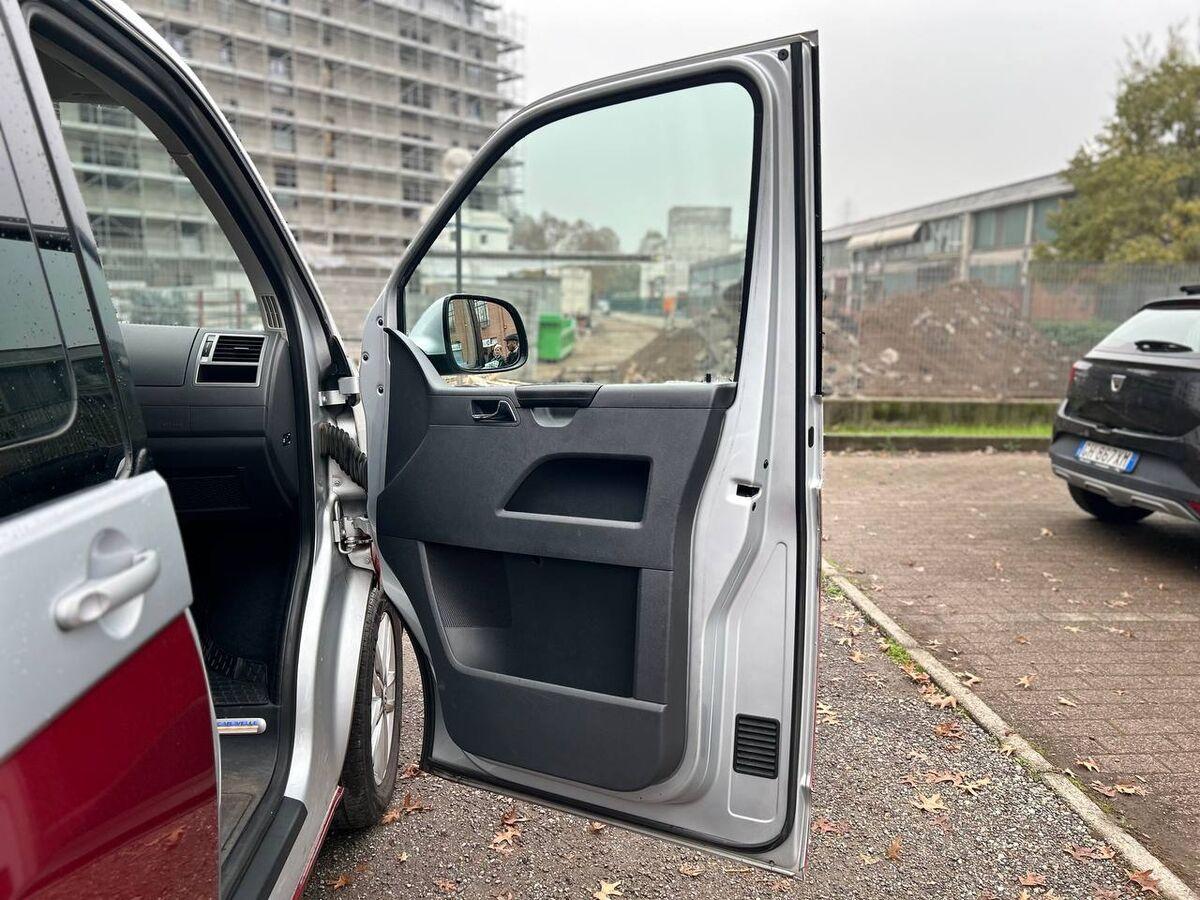 Volkswagen T5 T5 2.0 tdi 140cv 3.0t Comfort p.c. dsg