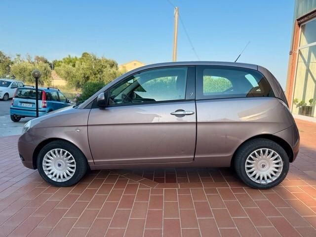 Lancia Ypsilon 1.2 Argento