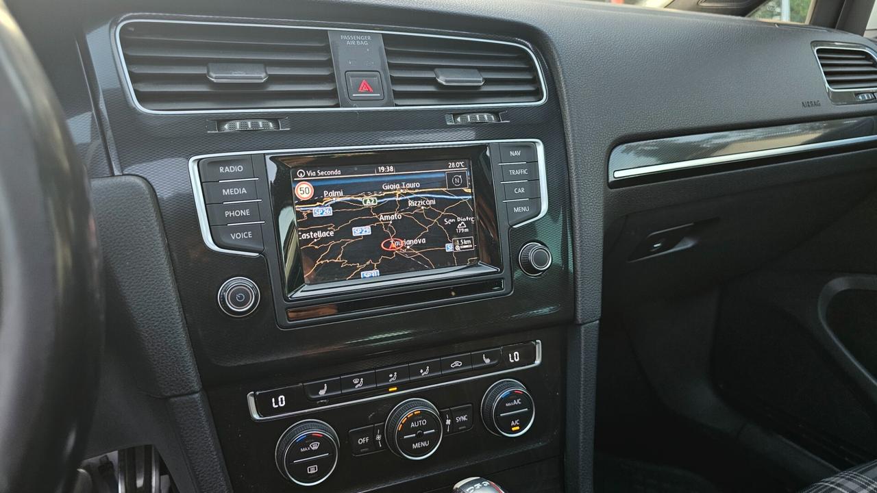 Volkswagen Golf GTD 2.0 TDI DSG BlueMotion Technology