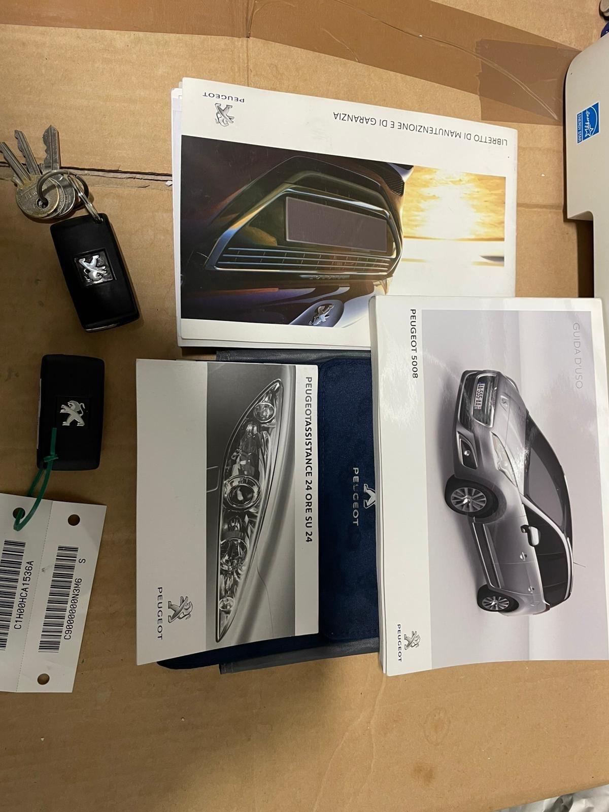 Peugeot 5008 1.6 HDi 7 POSTI Allure 12 MESI GARANZIA