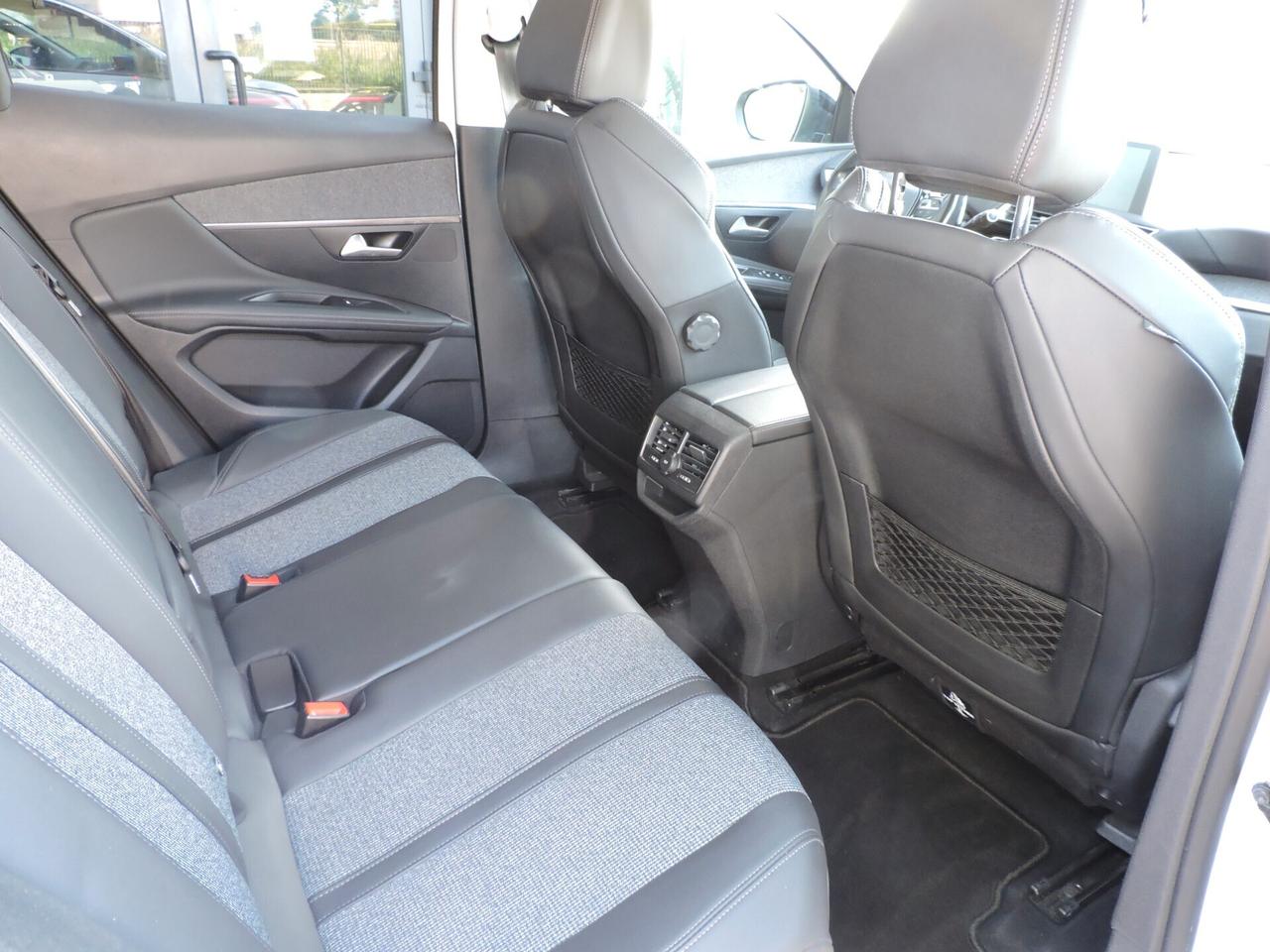 Peugeot 3008 BlueHDi 130 S&S EAT8 GT Line