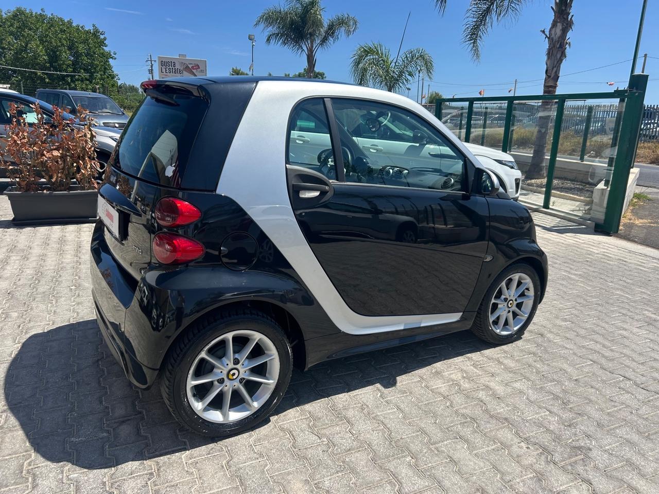 Smart ForTwo 1000 62 kW coupé passion