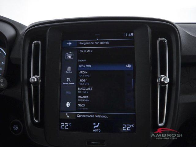 VOLVO XC40 D3 Momentum Core - PER OPERATORI DEL SETTORE