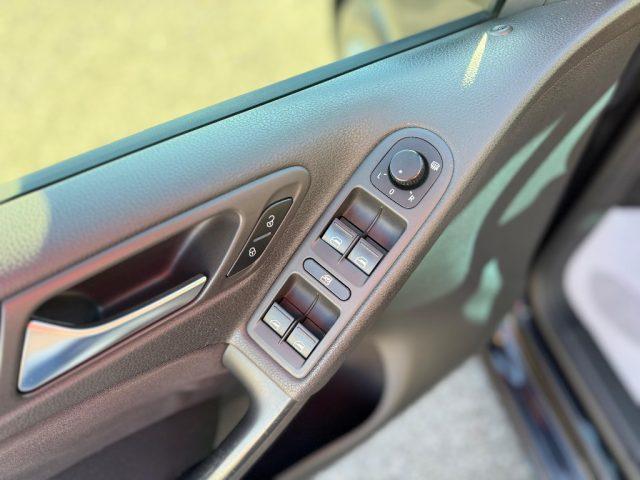 VOLKSWAGEN Golf 1.2 TSI 5P COMFORTLINE *CARPLAY*TAGLIANDATA*