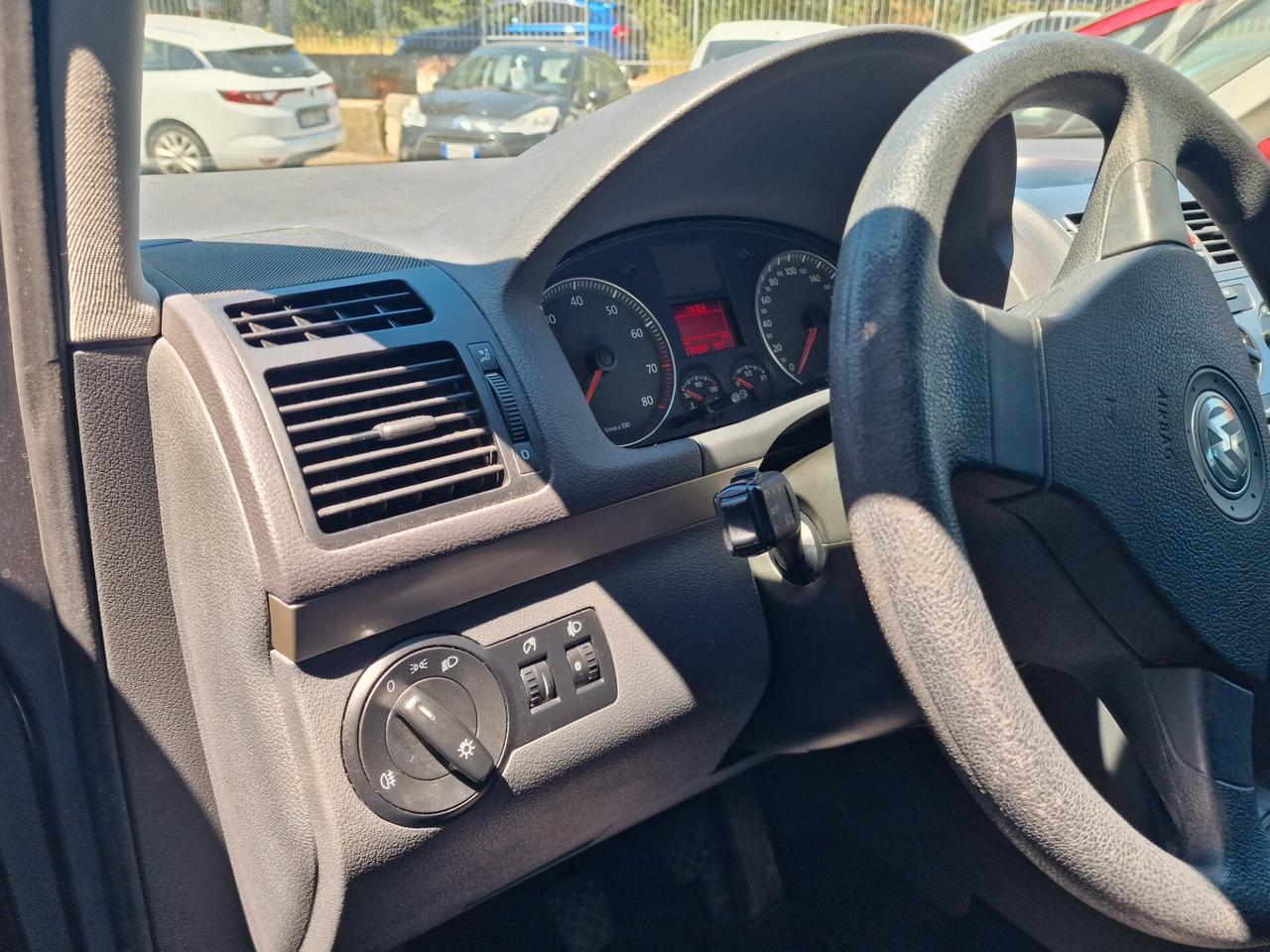 Volkswagen Touran 2.0 Trendline Ecofuel