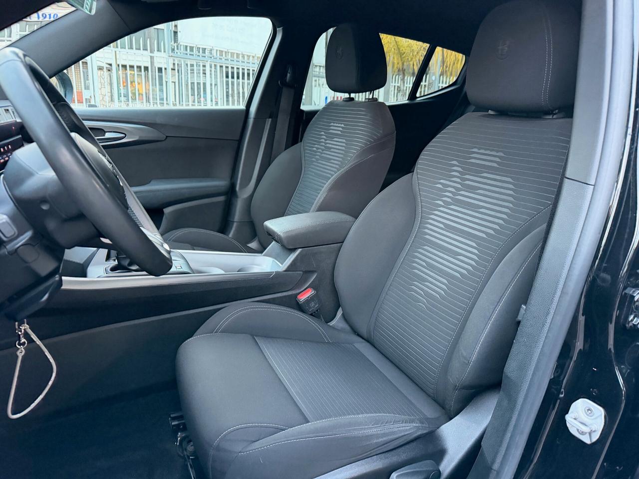 Alfa Romeo Tonale 1.6 diesel 130 CV TCT6 Sprint 23