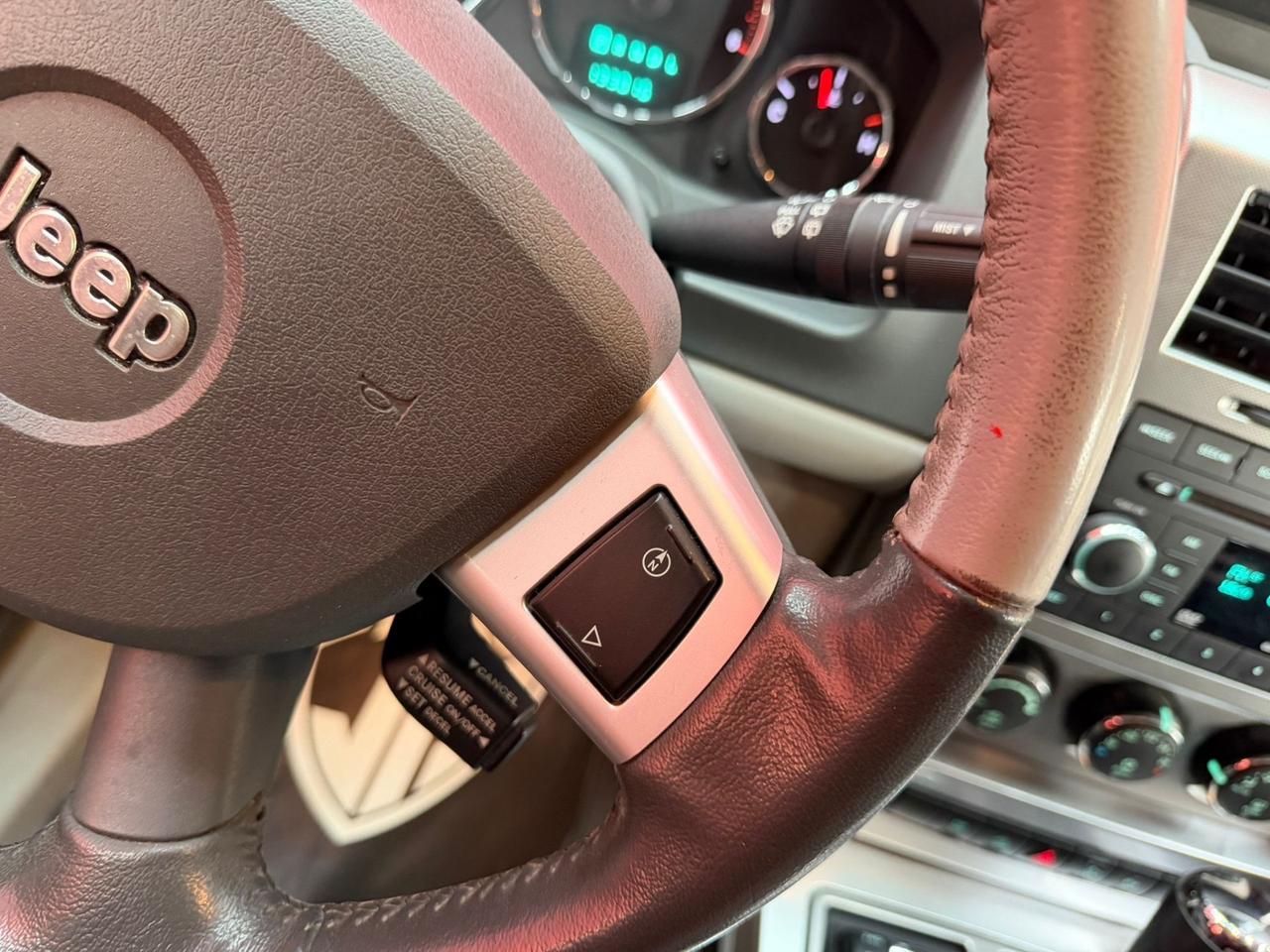 Jeep Cherokee 2.8 CRD DPF Limited Auto