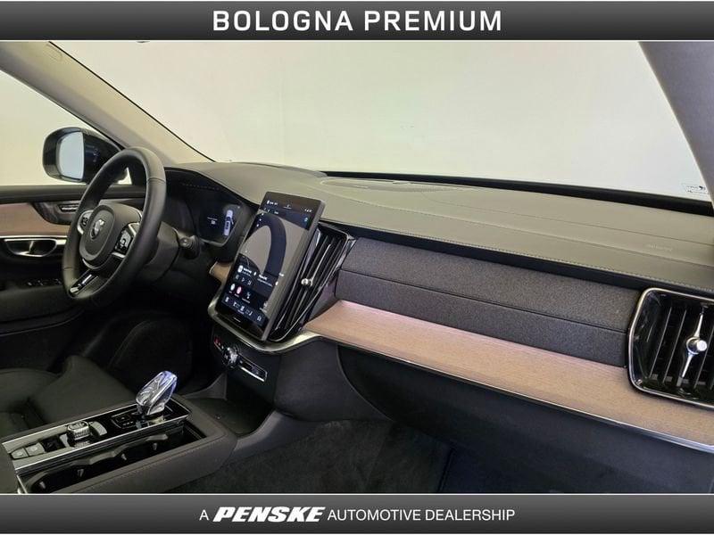 Volvo XC90 XC90 T8 Plug-in Hybrid AWD automatico 7 posti Ultra Dark