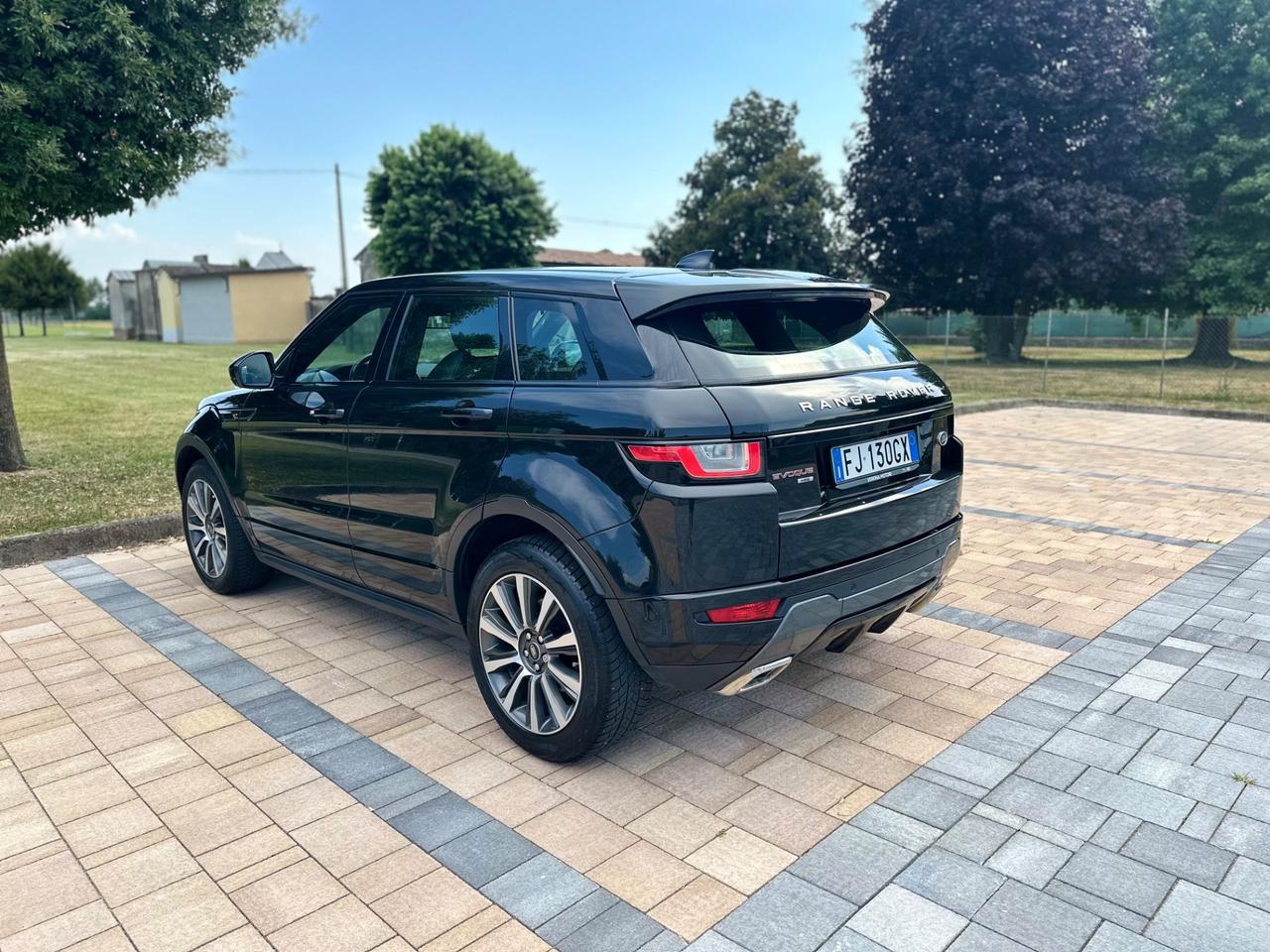 Range Rover Evoque 2.0 TD4 150 CV 5p. HSE Dynamic Black edition