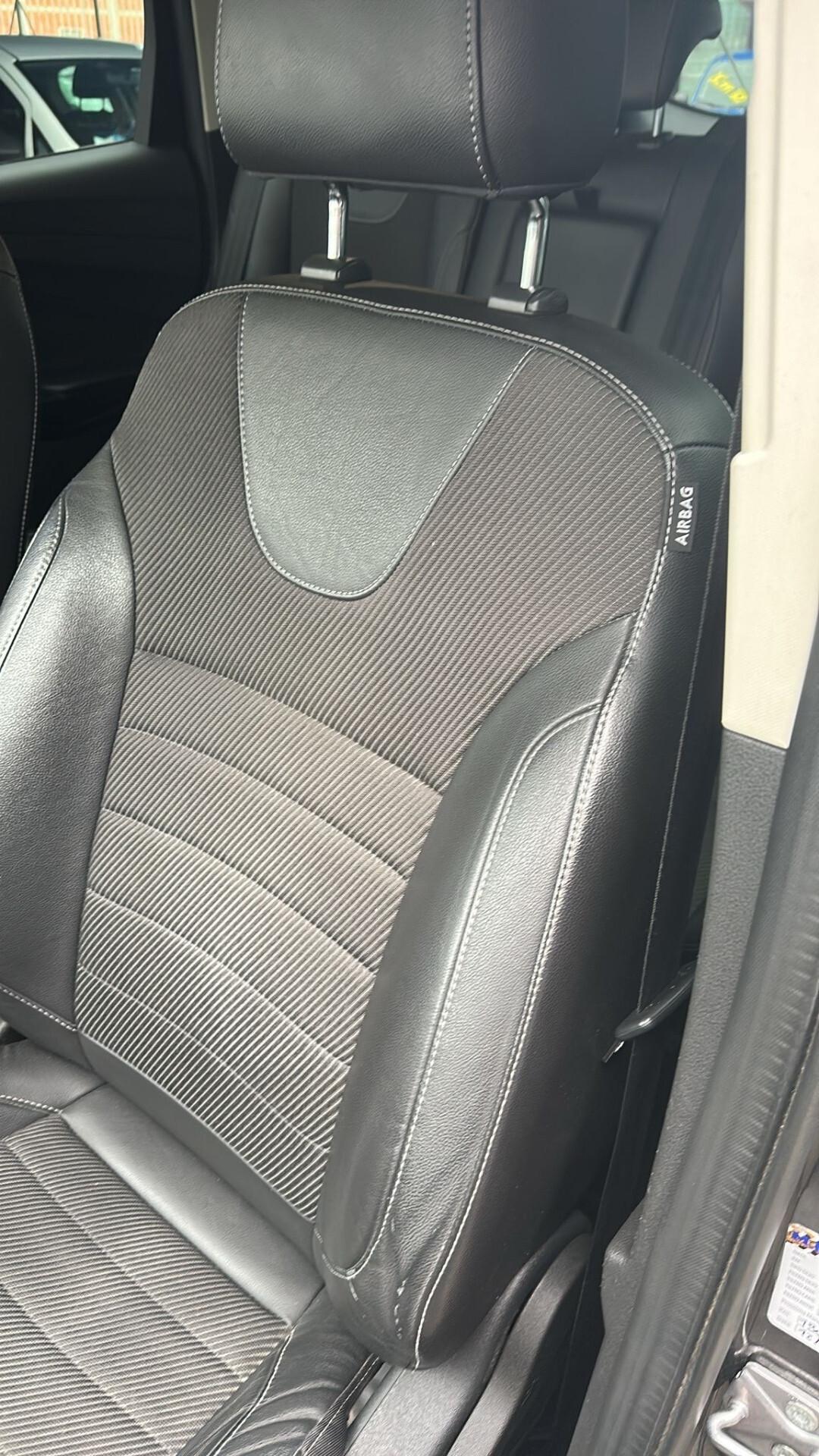 Ford Kuga 2.0 TDCI 150 CV S&S 2WD Titanium