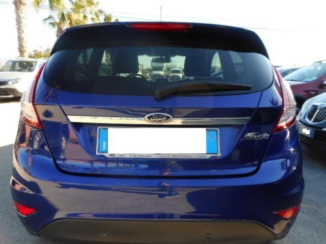 FORD Fiesta 1.4. Bz.- GPL Titanium NAVI SENSORI LED CROMO