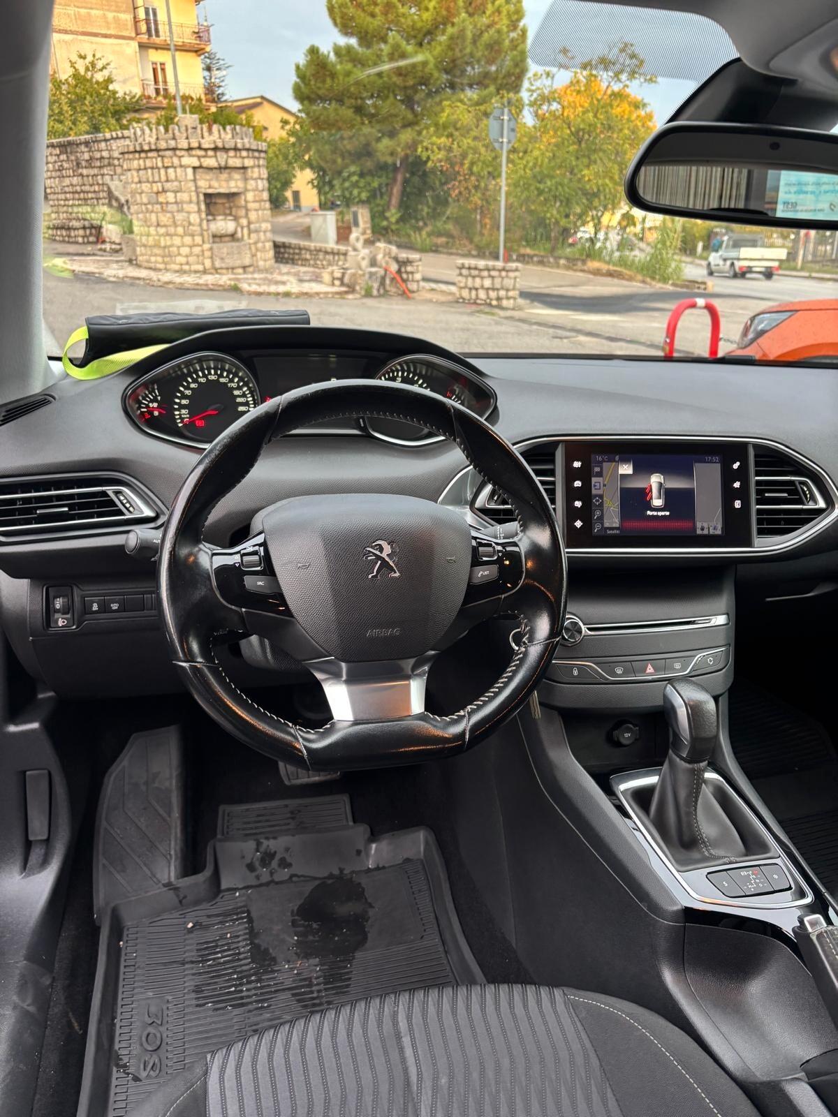 Peugeot 308 BlueHDi 120 S&S SW Business