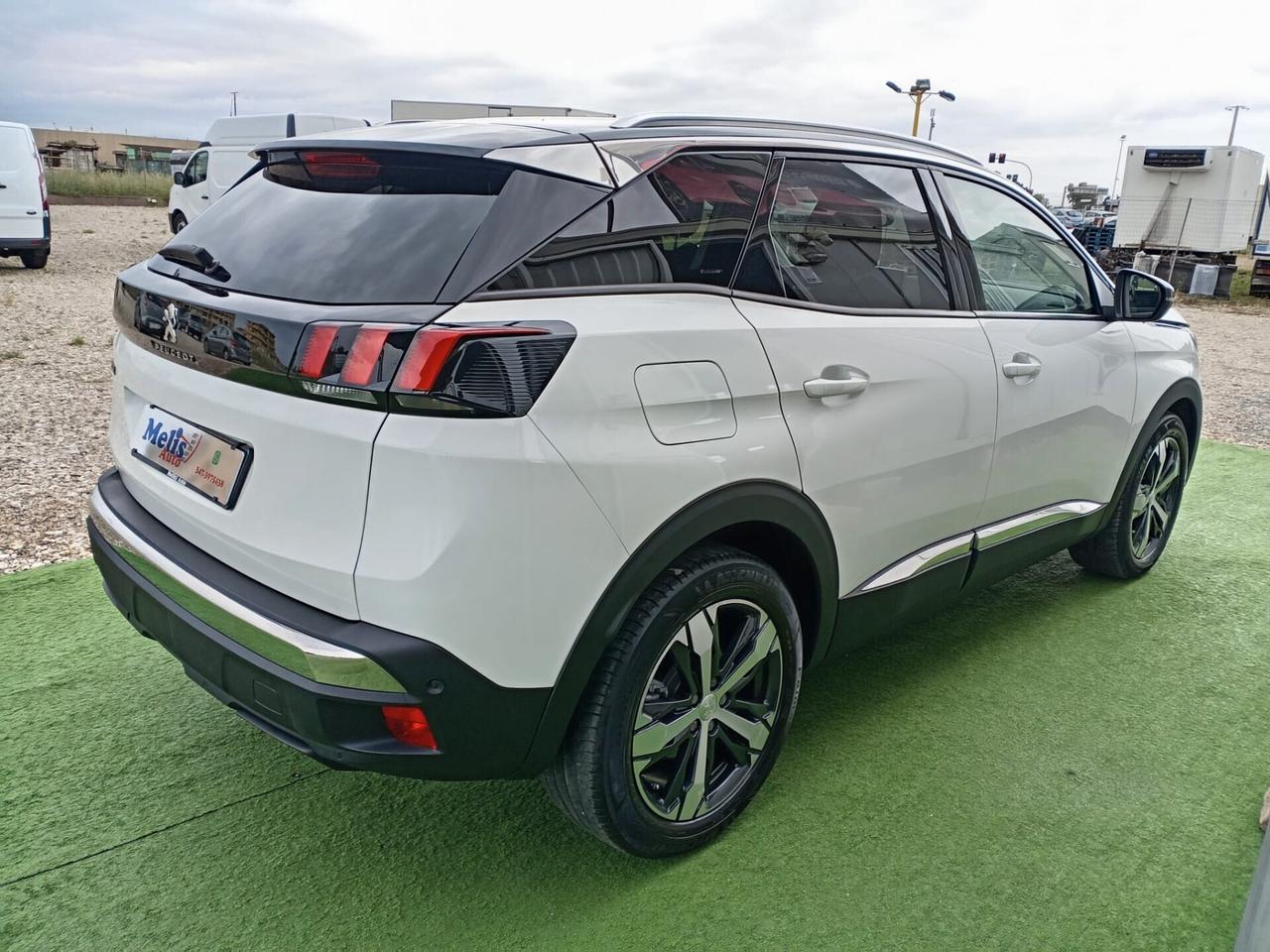 PEUGEOT 3008 DIESEL 1.5 Blue HDi Allure