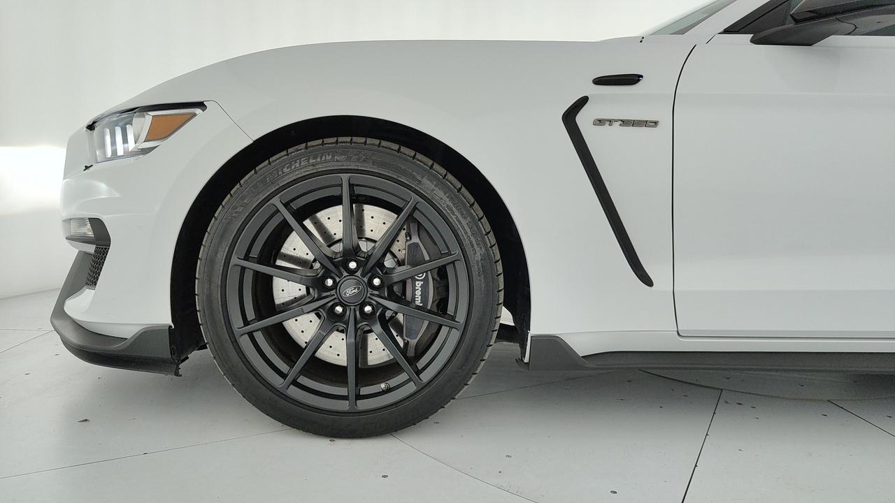 FORD Mustang Shelby GT 350