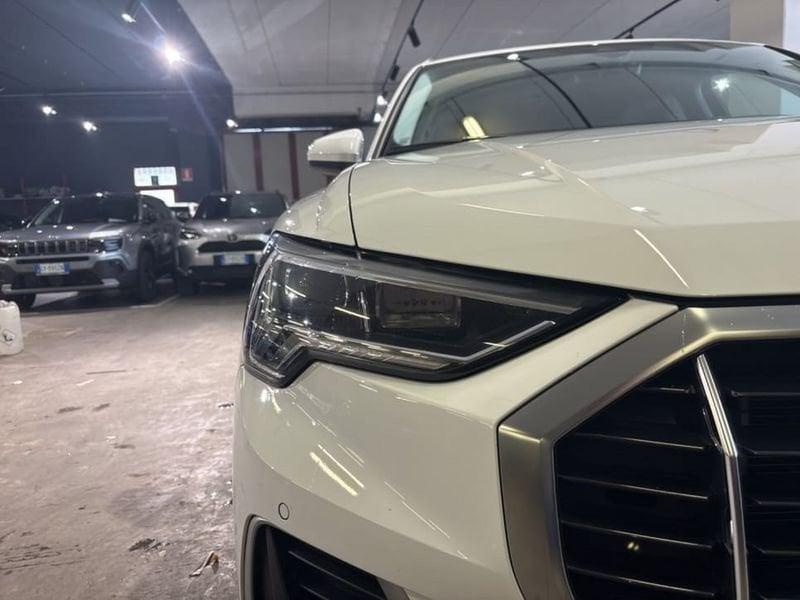 Audi Q3 35 1.5 TFSI BUSINESS ADVANCED S-TRONIC